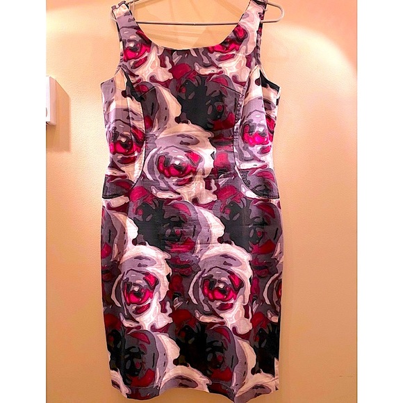 *2/$15* Cotton abstract floral dress - Picture 1 of 5